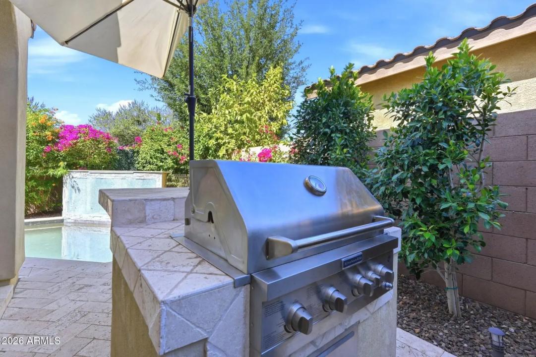 Real Estate Picture 52