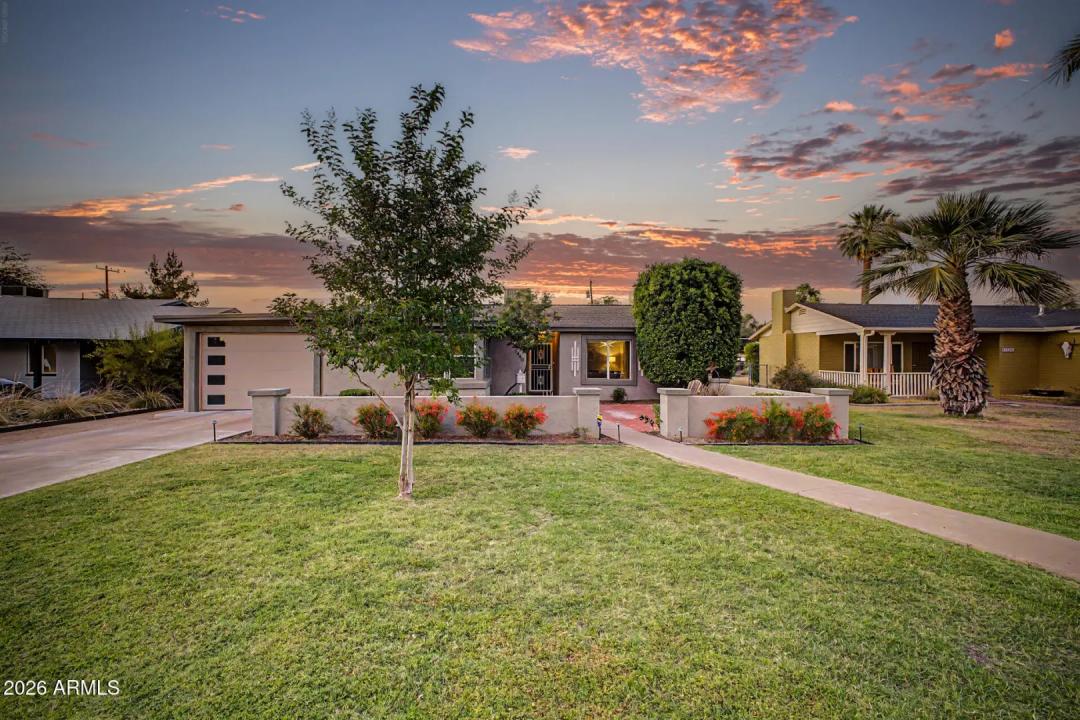 Real Estate Picture 1