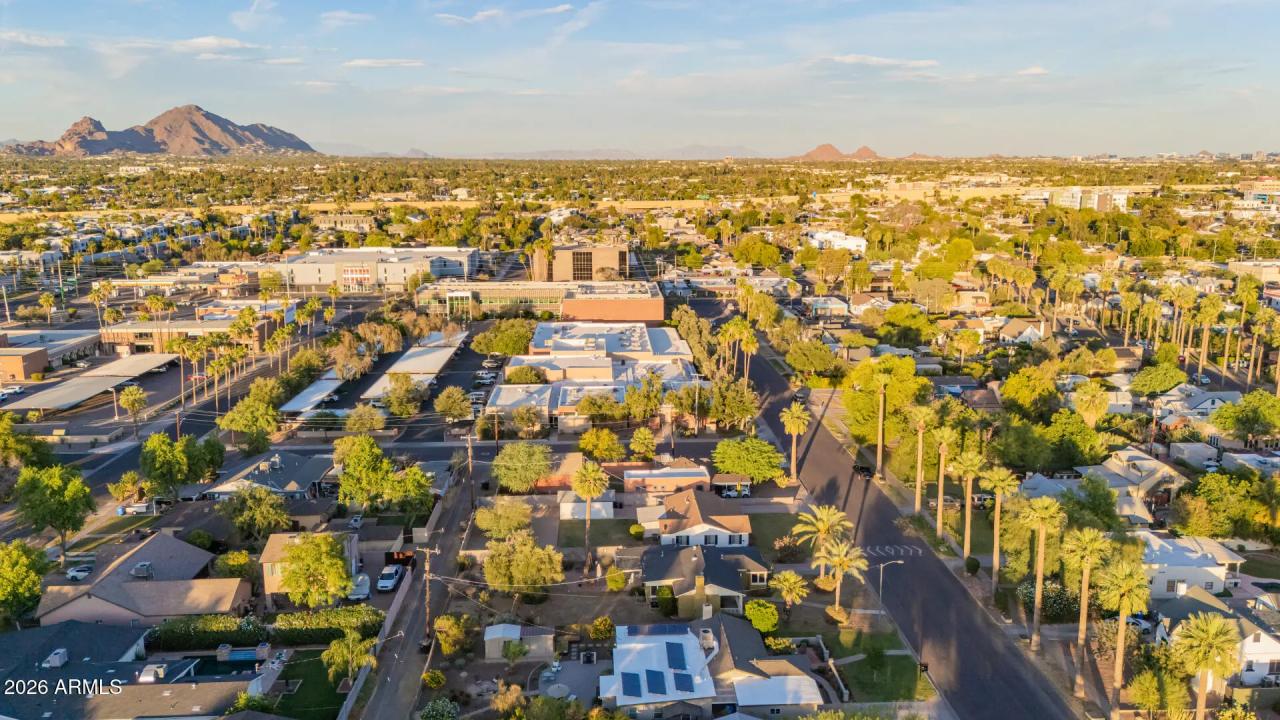 Real Estate Picture 43