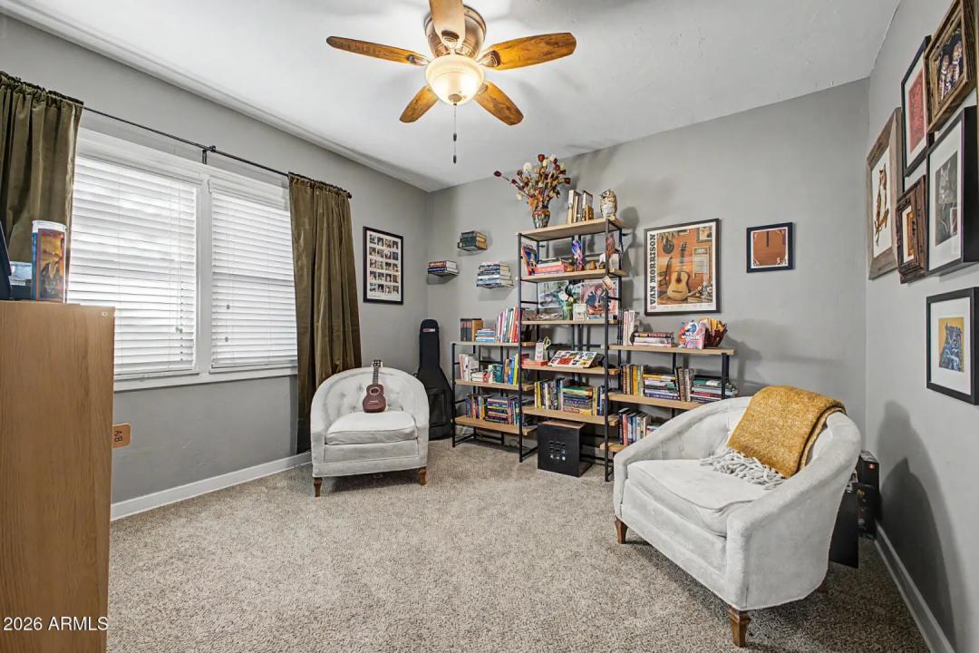 Real Estate Picture 30