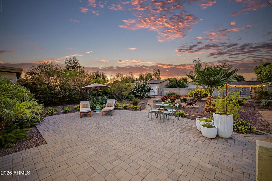 Real Estate Picture 37