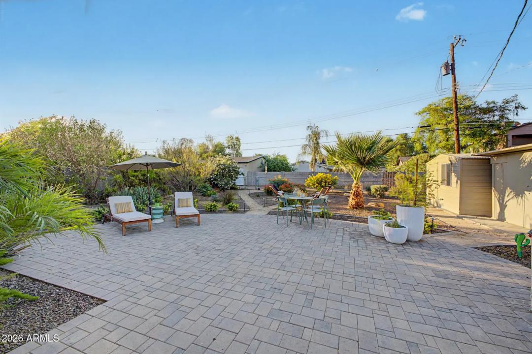 Real Estate Picture 38
