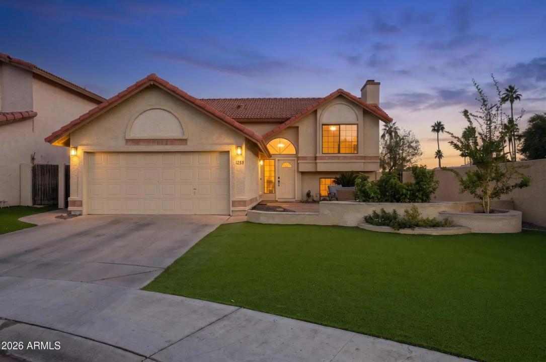 1255 W SEA SHELL Drive Gilbert AZ 85233