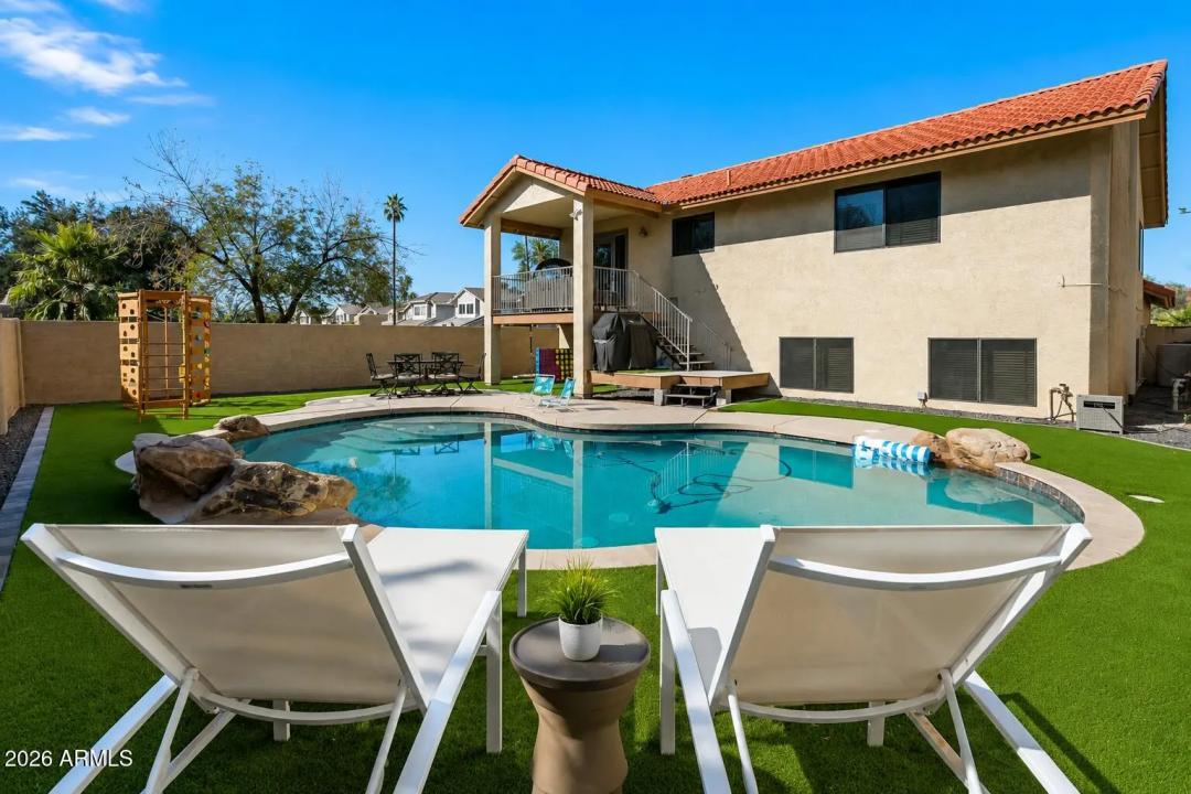 Real Estate Picture 2