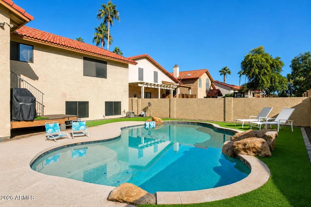Real Estate Picture 26