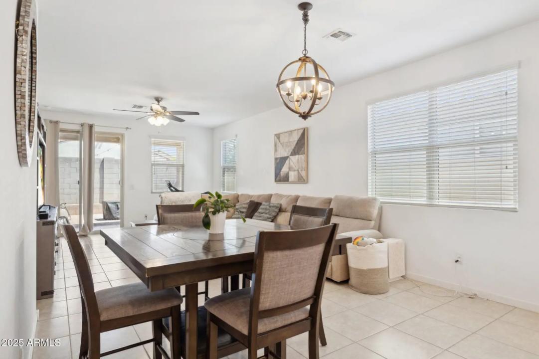 Real Estate Picture 6
