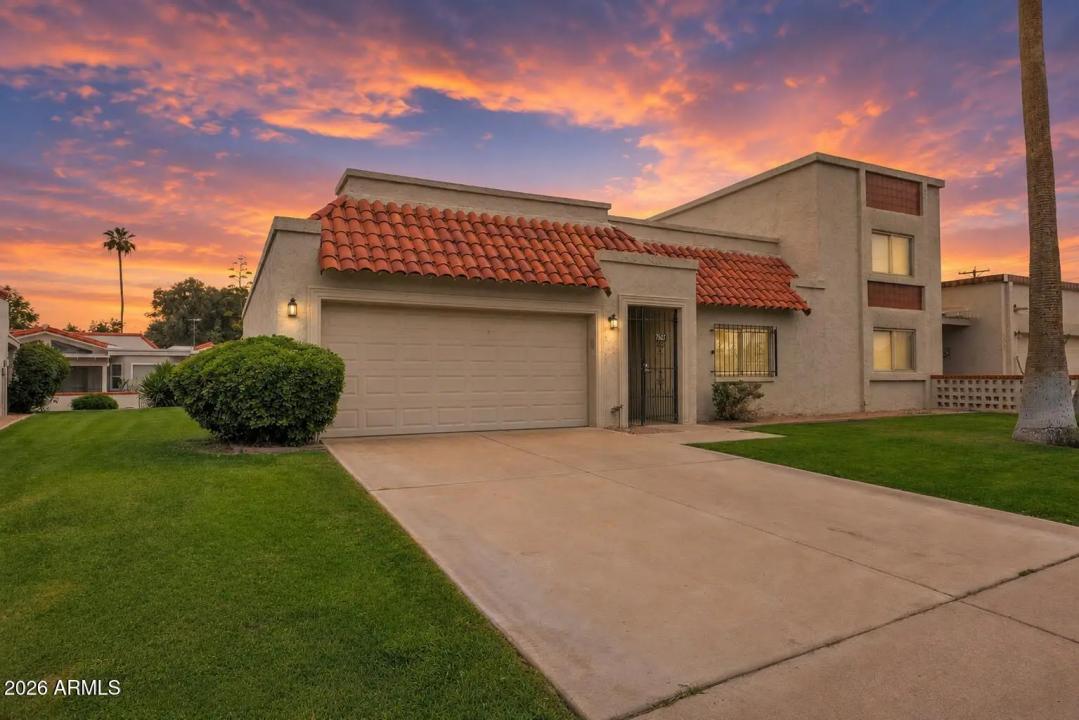 Real Estate Picture 1
