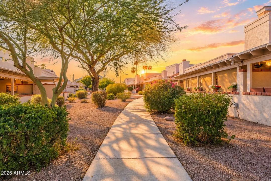Real Estate Picture 21