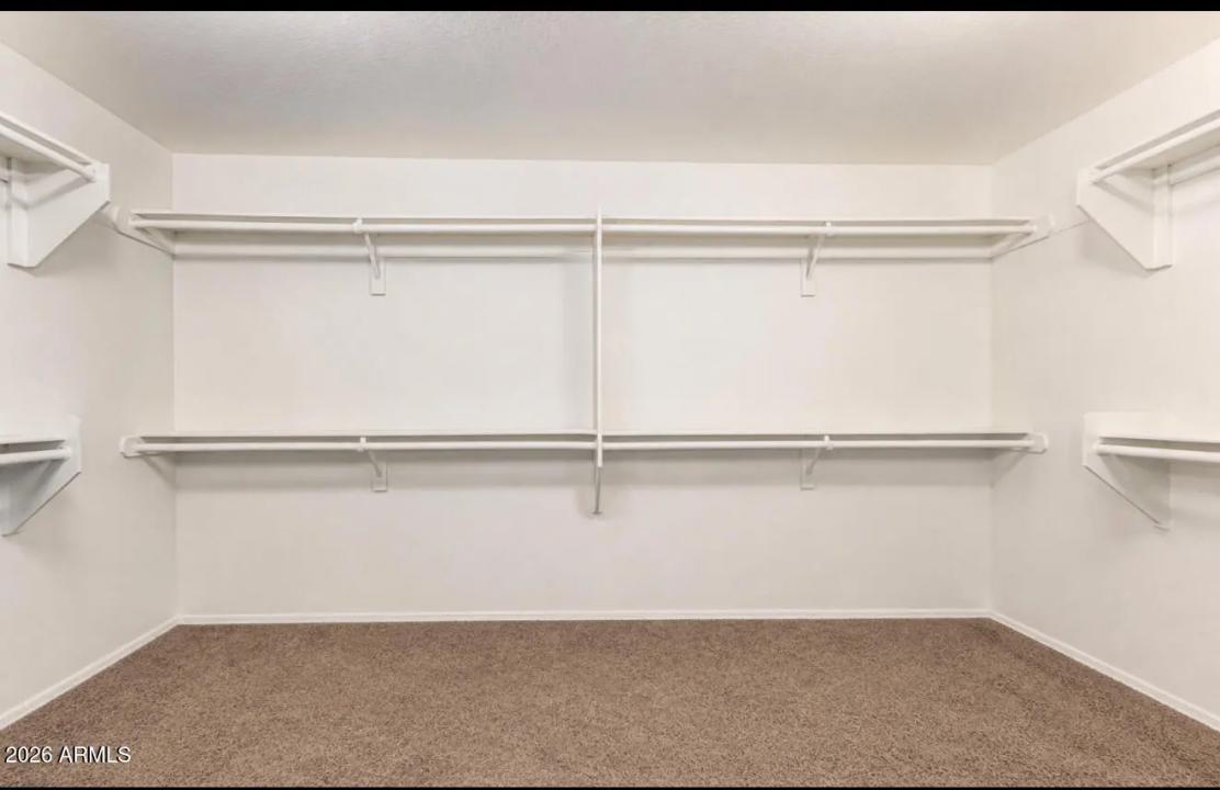 Real Estate Picture 8