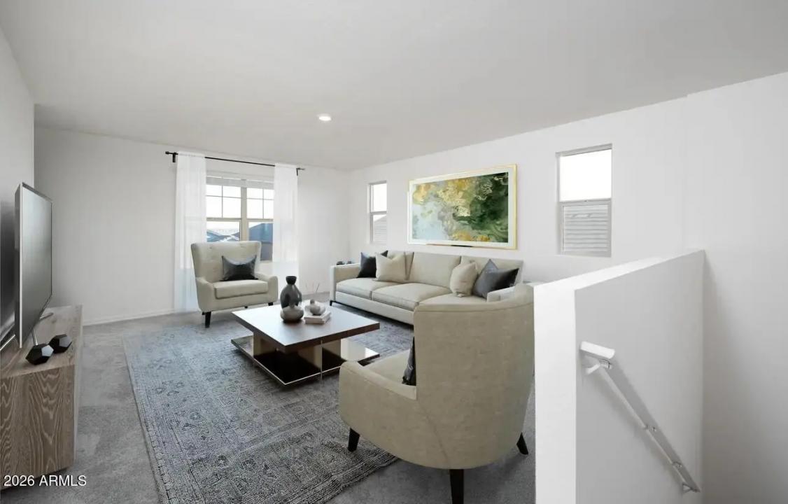 Real Estate Picture 10