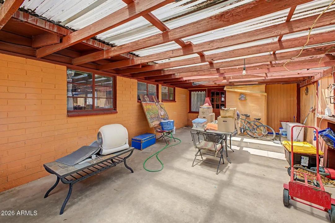 Real Estate Picture 29