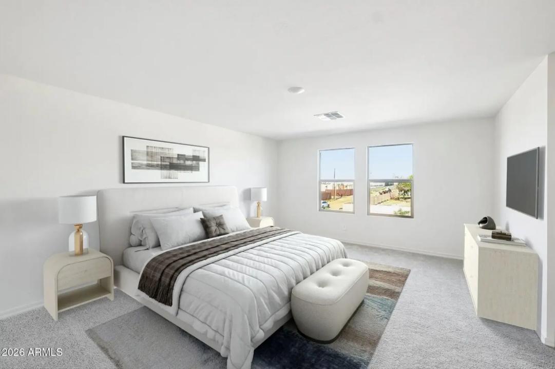 Real Estate Picture 6