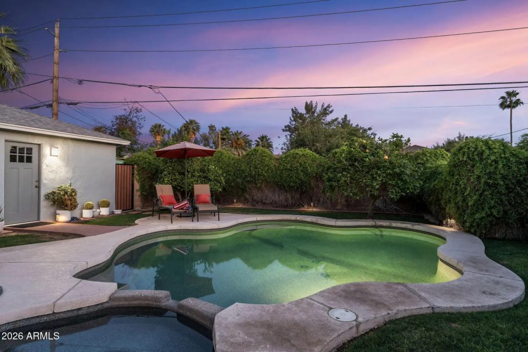 Real Estate Picture 35