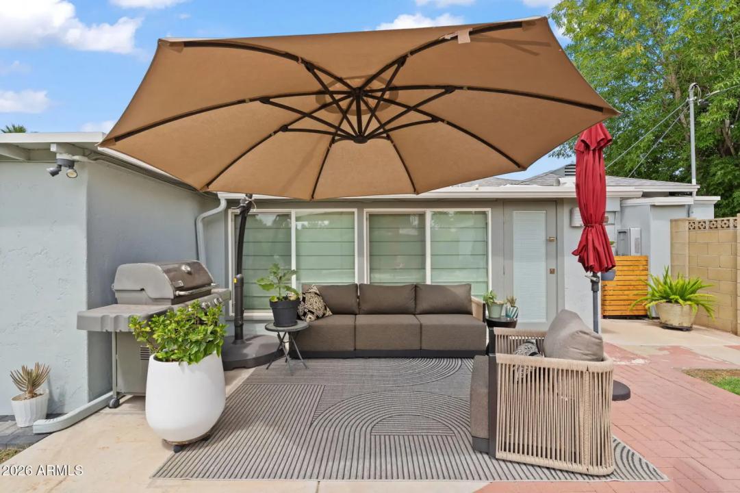 Real Estate Picture 30