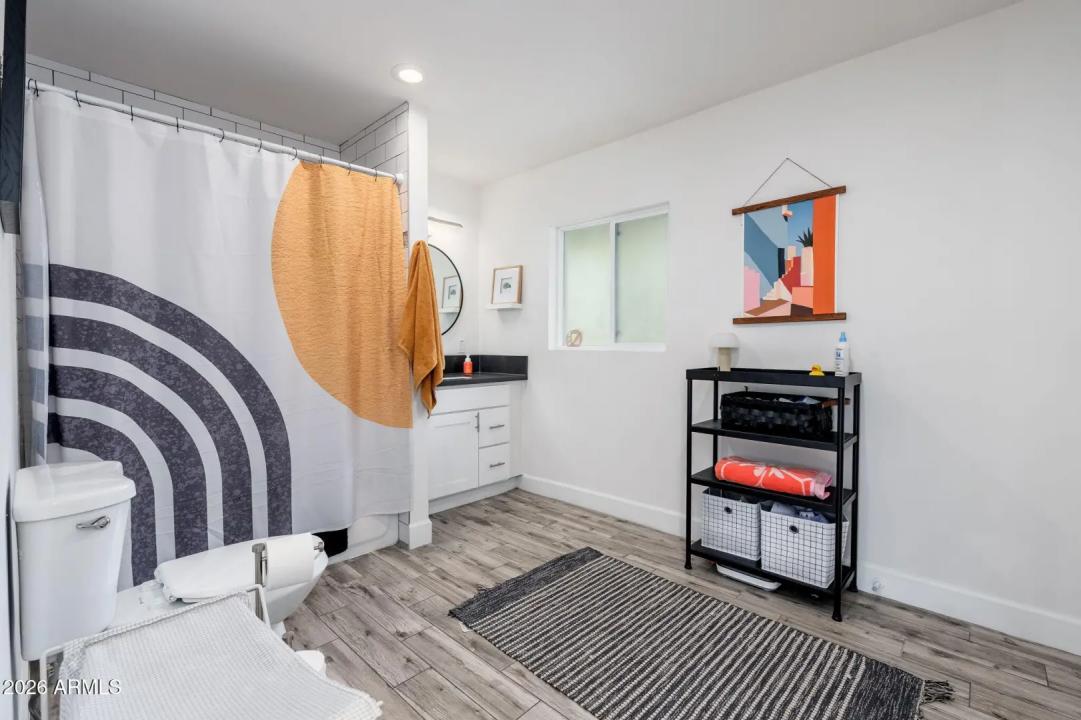 Real Estate Picture 27