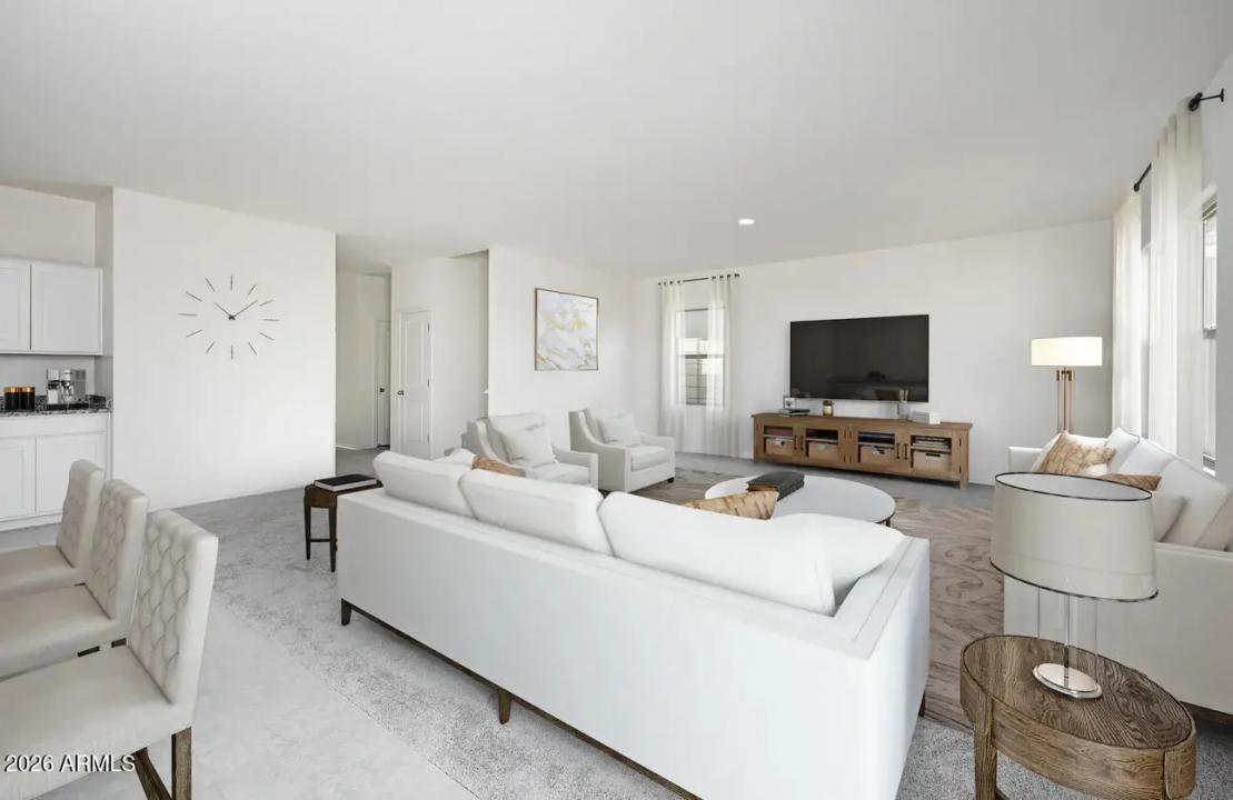 Real Estate Picture 16