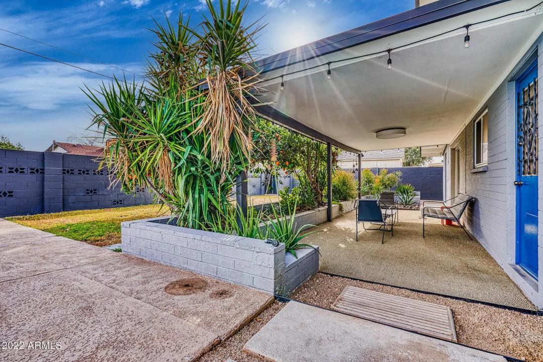 Real Estate Picture 21