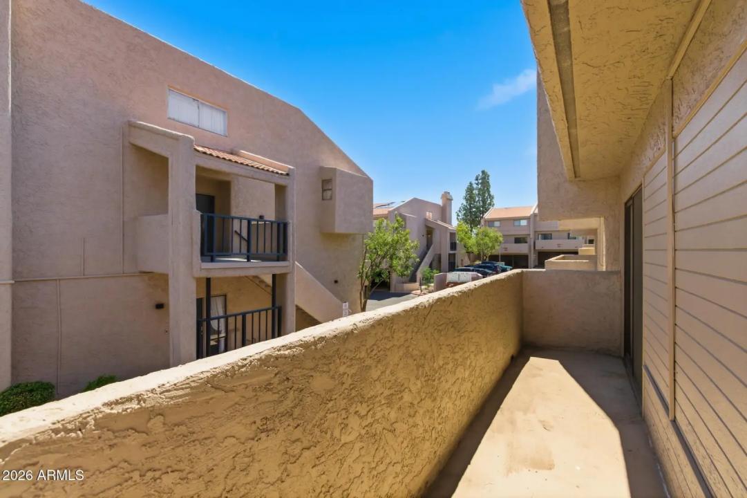 Real Estate Picture 22
