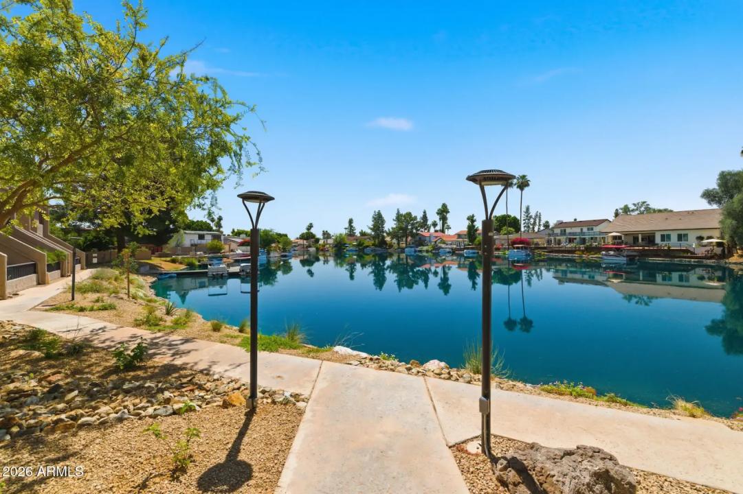 Real Estate Picture 29