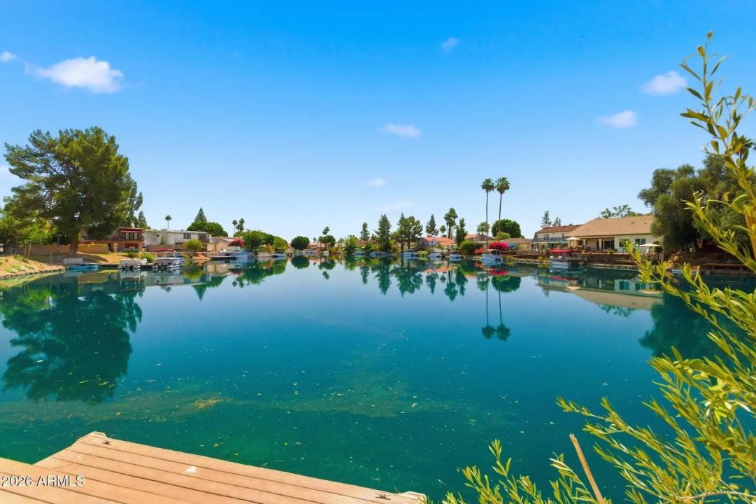 Real Estate Picture 30