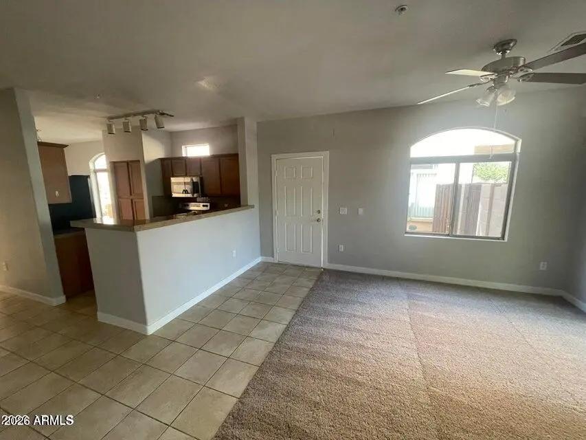 Real Estate Picture 6