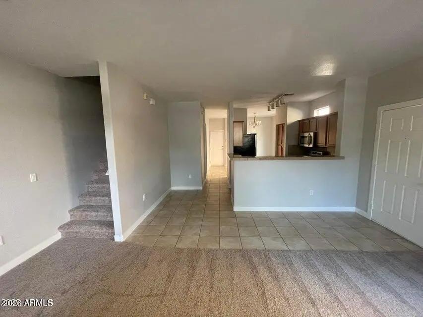 Real Estate Picture 7
