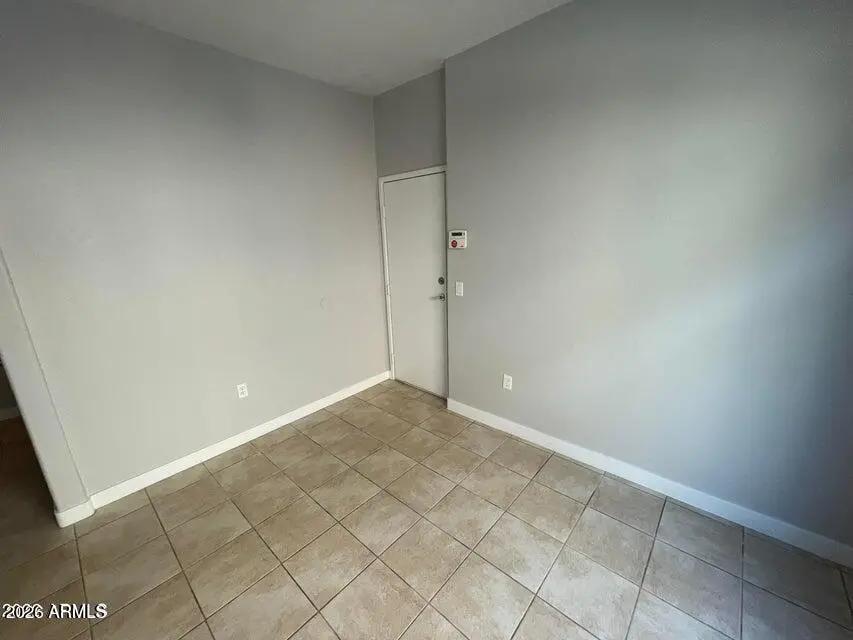 Real Estate Picture 18