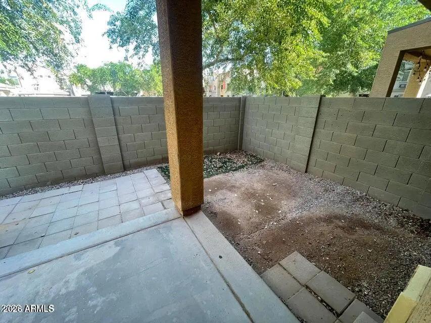 Real Estate Picture 20