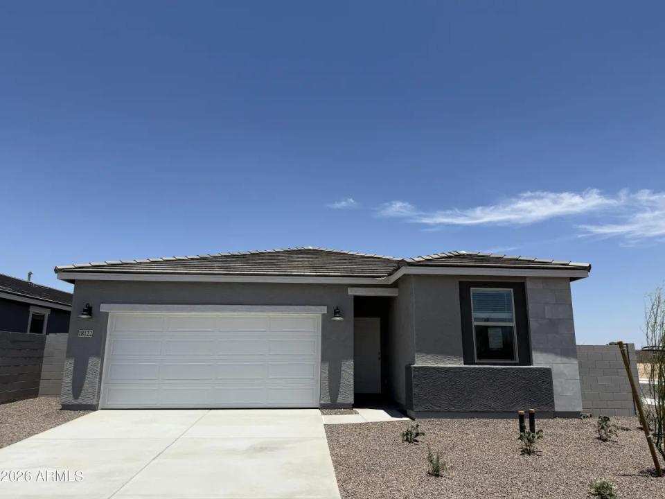 Real Estate Picture 2