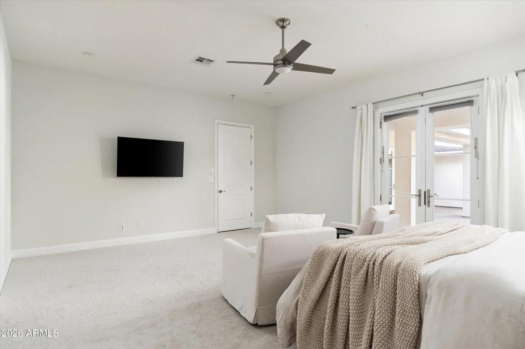 Real Estate Picture 19