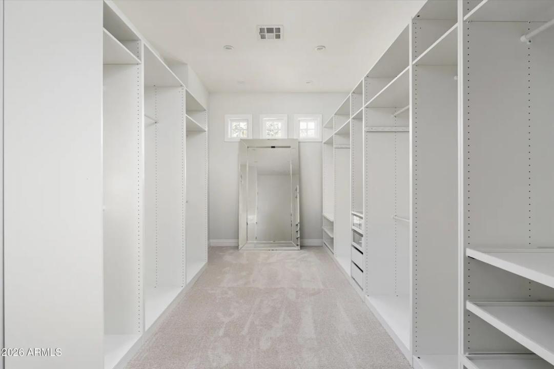 Real Estate Picture 23