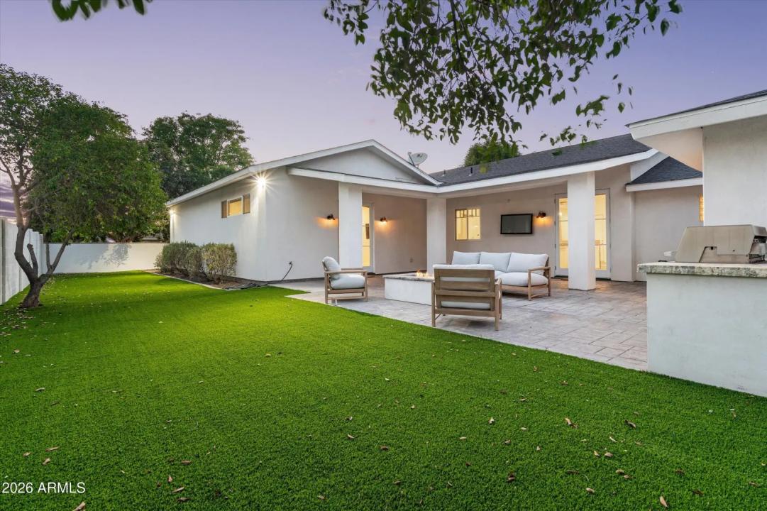 Real Estate Picture 40