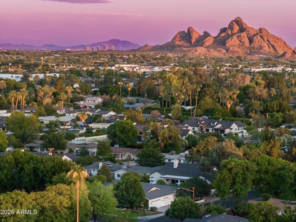 Real Estate Picture 43