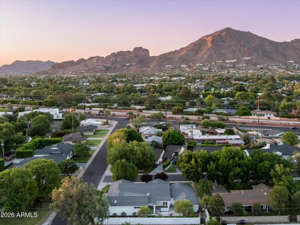 Real Estate Picture 45