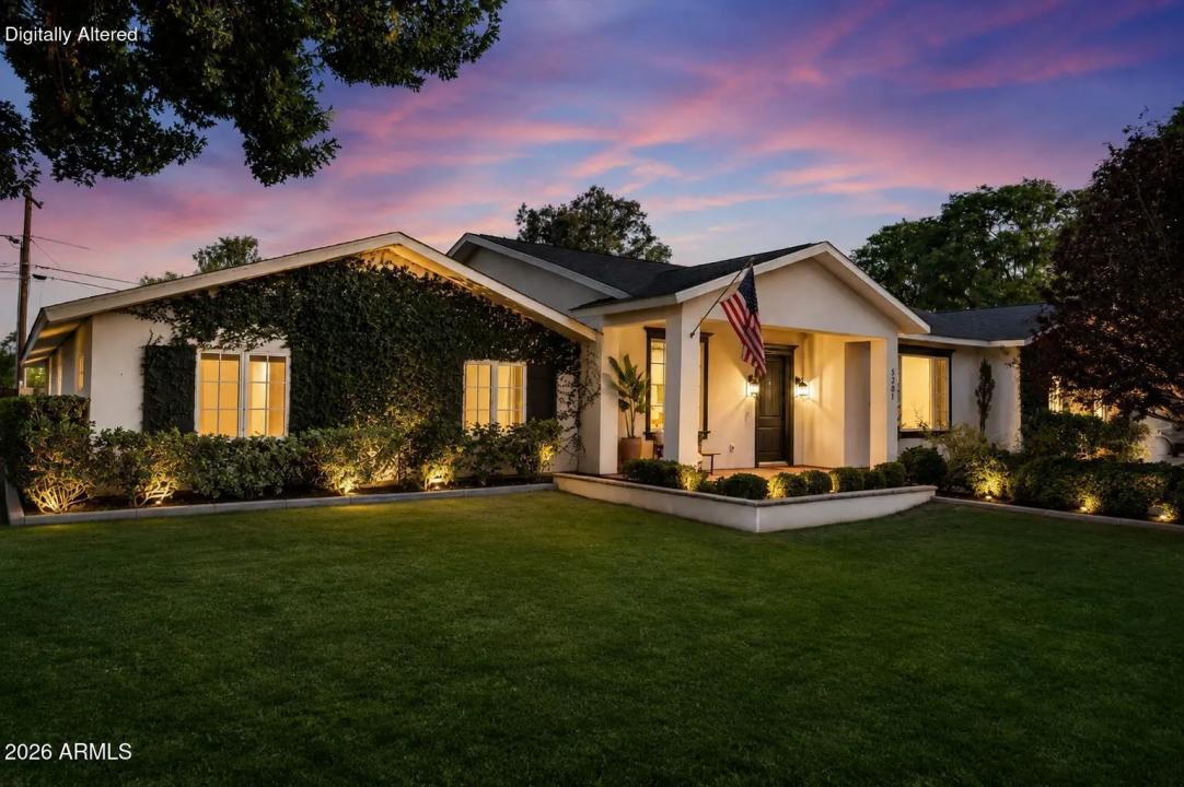 Real Estate Picture 4