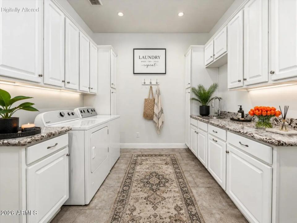 Real Estate Picture 30