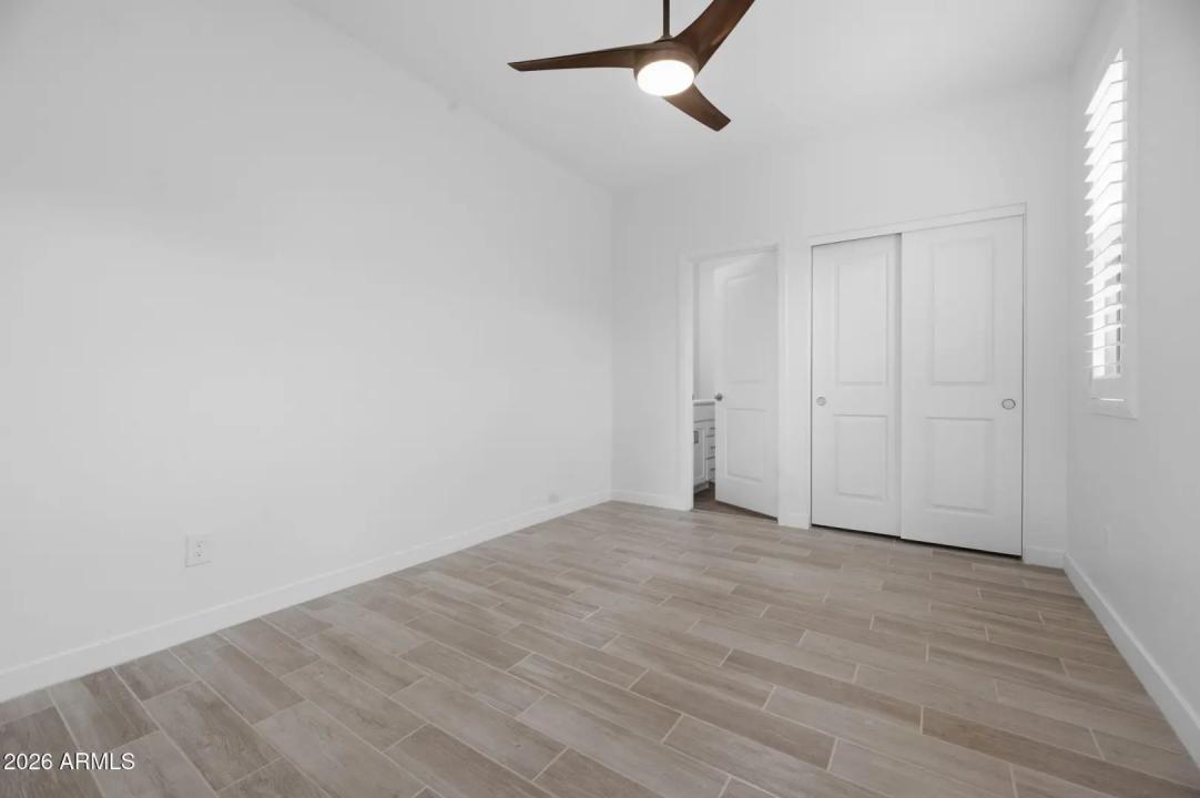 Real Estate Picture 21
