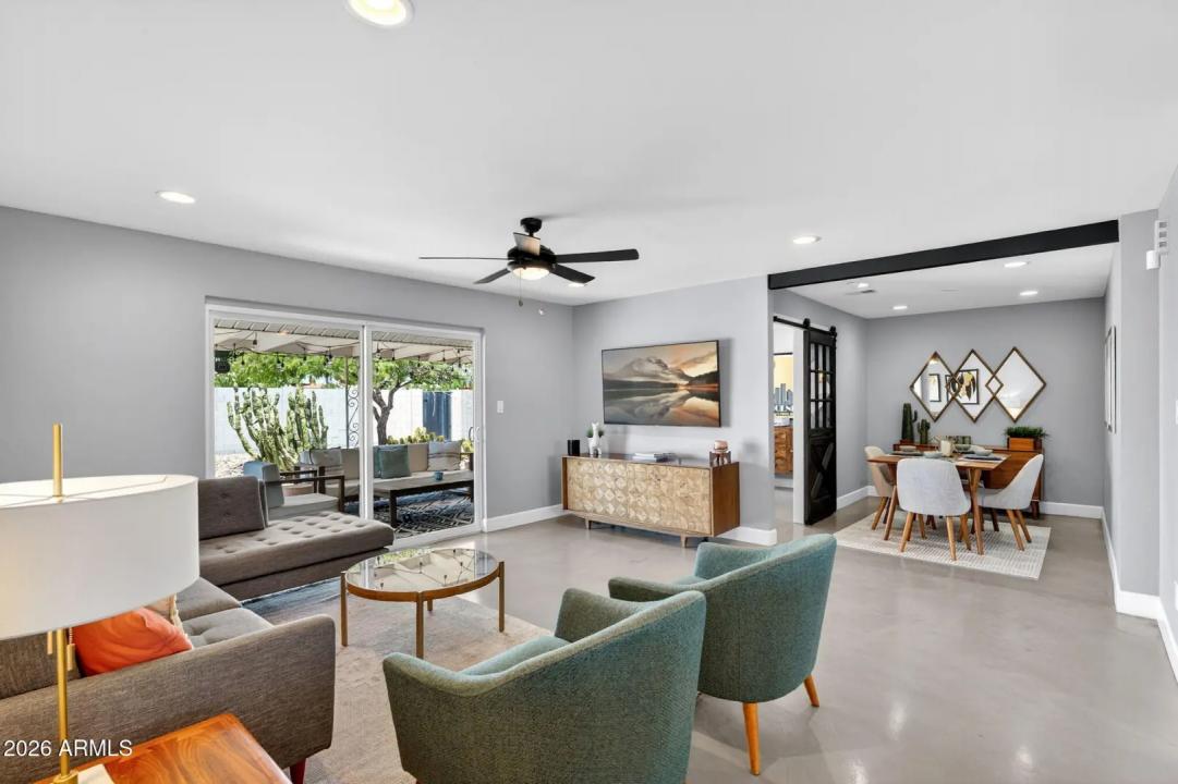 Real Estate Picture 6