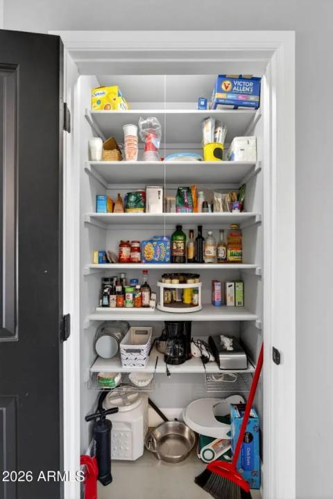 Real Estate Picture 13