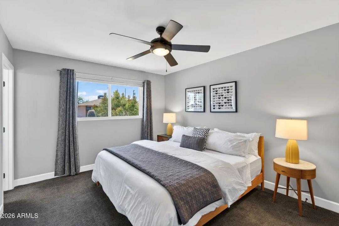 Real Estate Picture 19