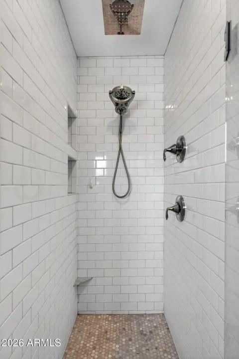 Real Estate Picture 24