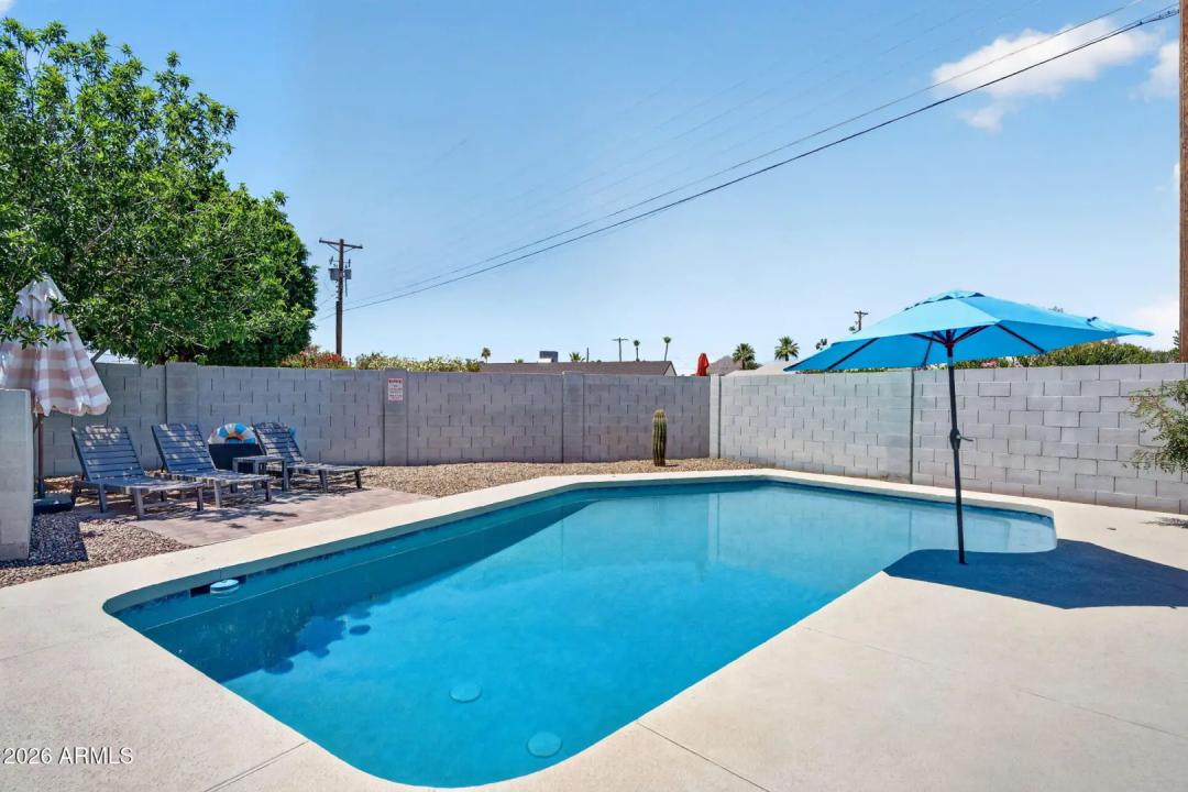 Real Estate Picture 34