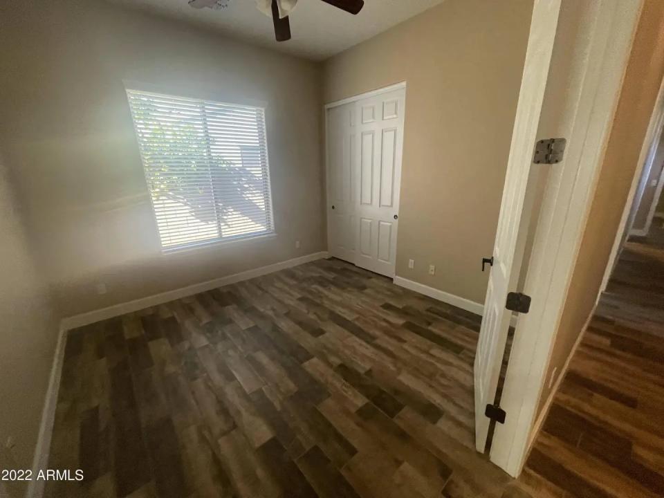 Real Estate Picture 13
