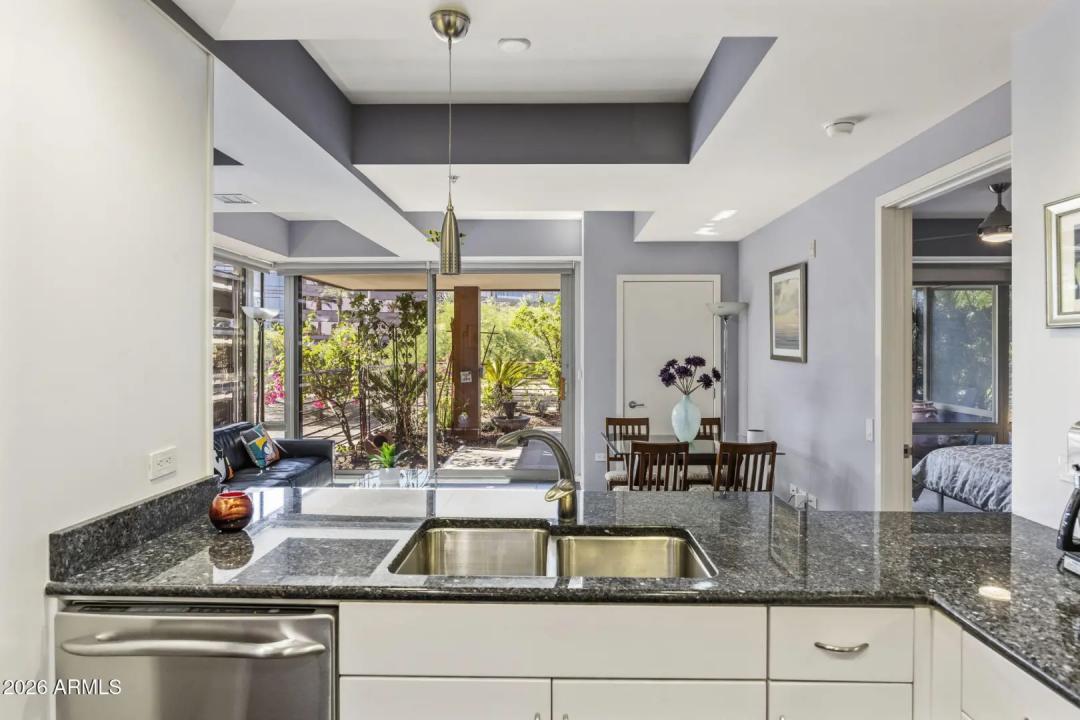 Real Estate Picture 10