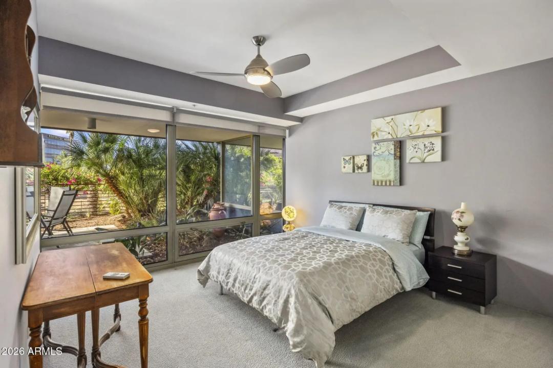 Real Estate Picture 14