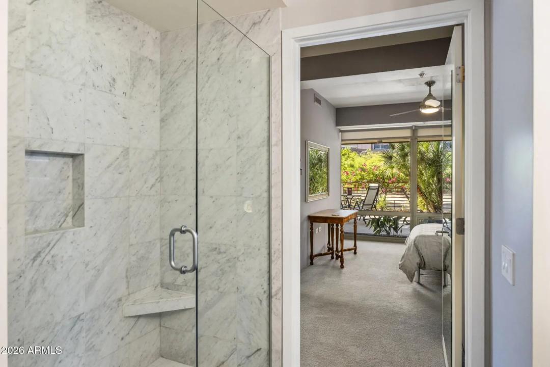 Real Estate Picture 16