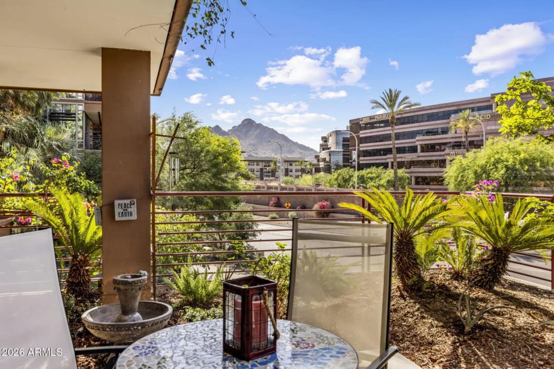 Real Estate Picture 18