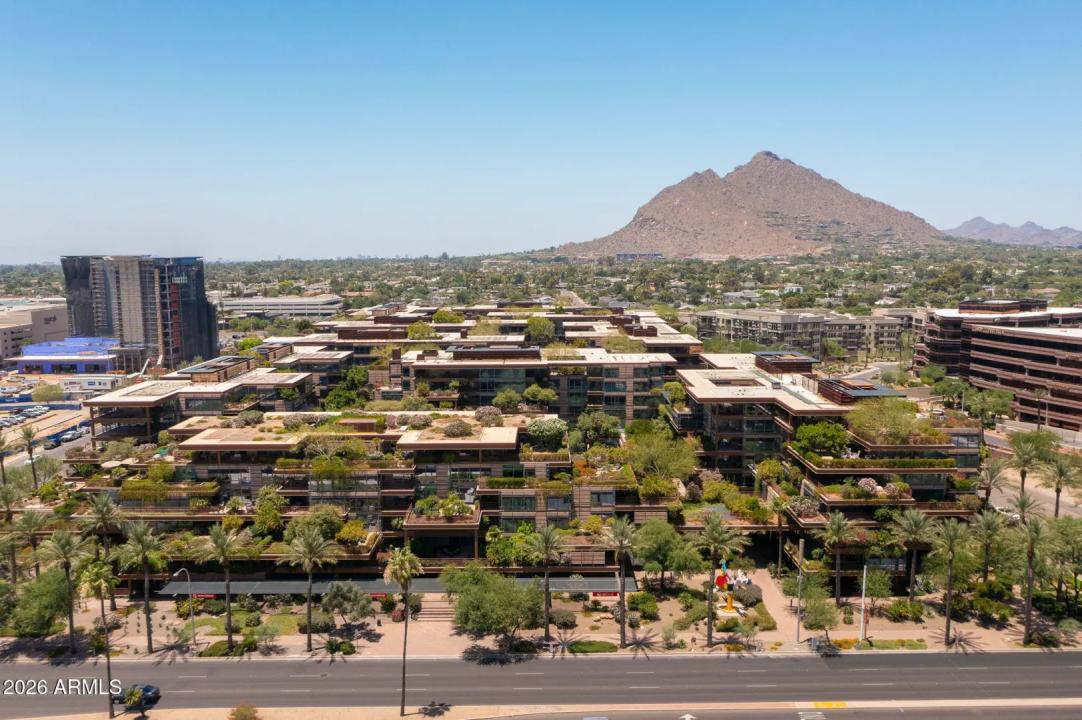 Real Estate Picture 1