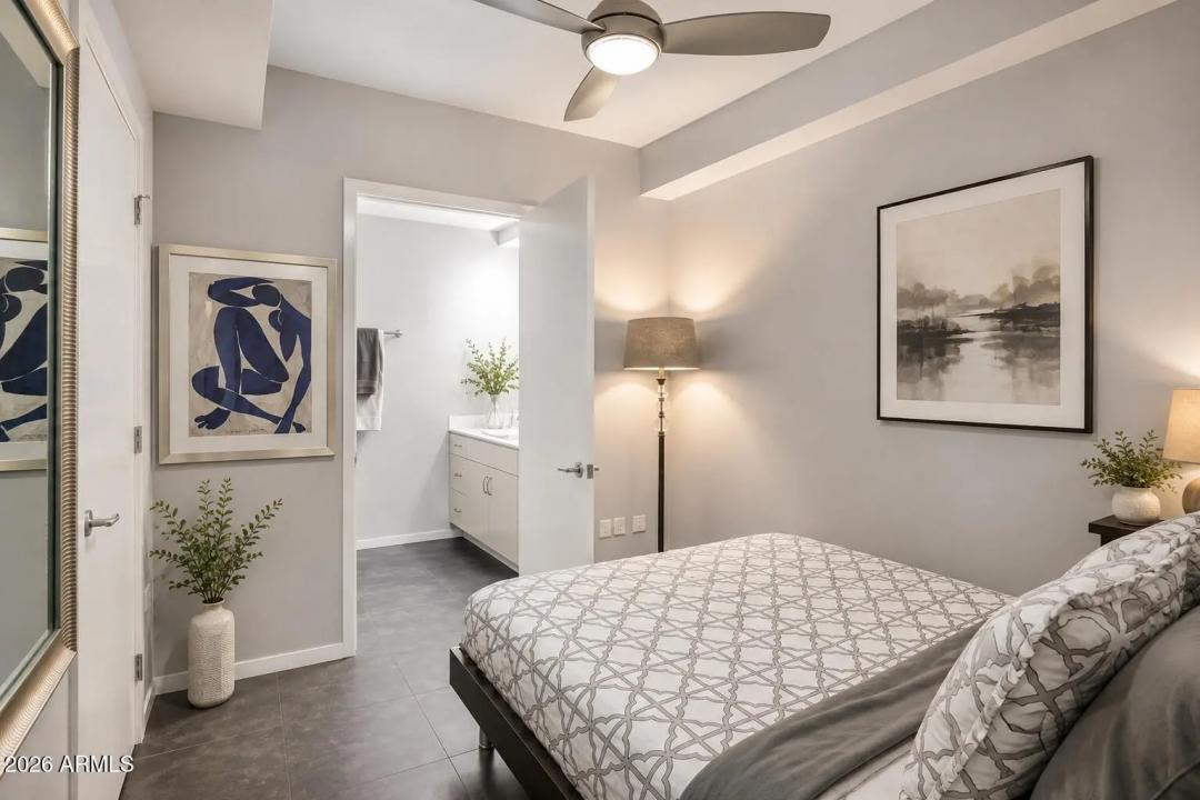 Real Estate Picture 6