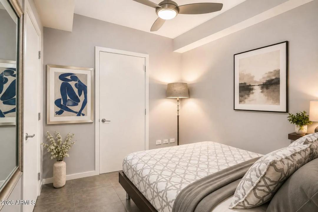 Real Estate Picture 5